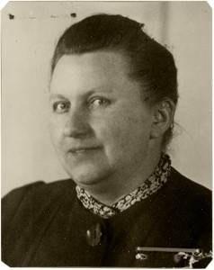 Elisabeth Wetzel, a prison warden in the 1940’s, one of many of Jenny Iller’s rescuers. © Institut für Stadtgeschichte, Frankfurt am Main