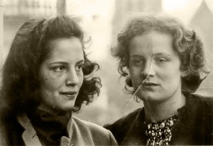 Maya Rhotert (left) with her friend Hilde Lückel (photo ca.1942/43). © Nicole Jussek-Sutton